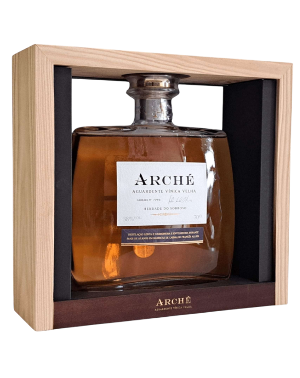 ARCHE AGUARDENTE VELHA PREMIUM 38Â° / 70CL